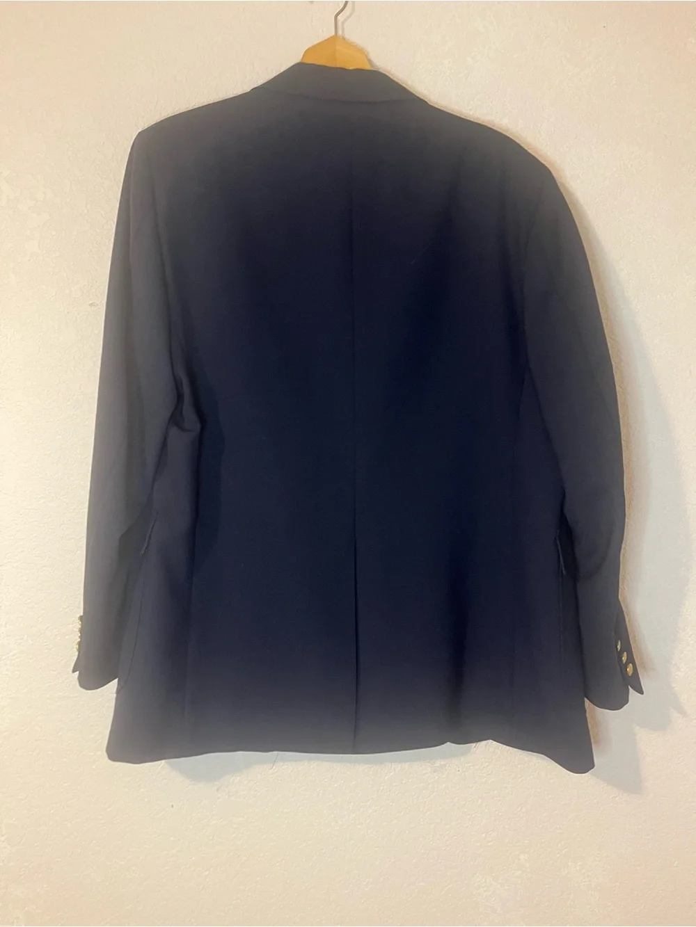 Craig Scott Men's Classic Navy Blazer with Gold Buttons size 44L
